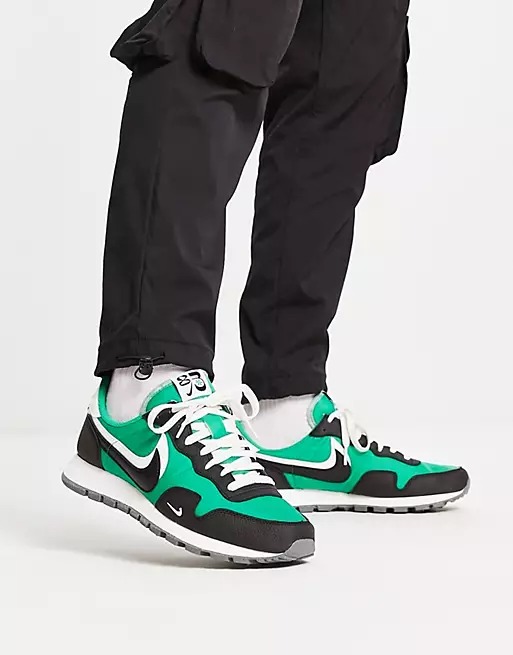 NIKE Green Pegasus 83 Sneakers “Green N’ Black” is Now Available for $64