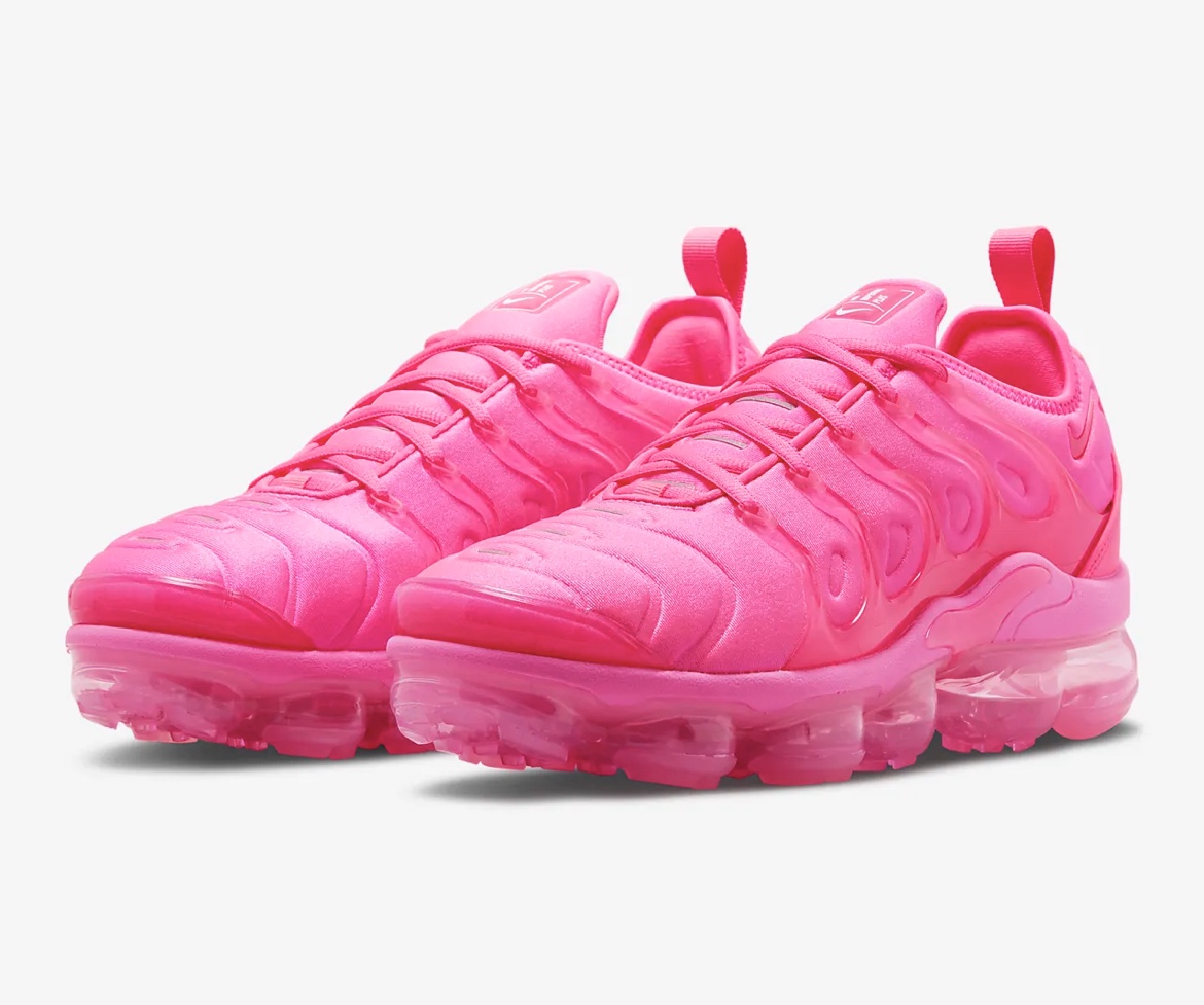 Grab the Womens Nike Air Vapormax Plus “Hyper Pink” for $42 OFF | CODE Early20